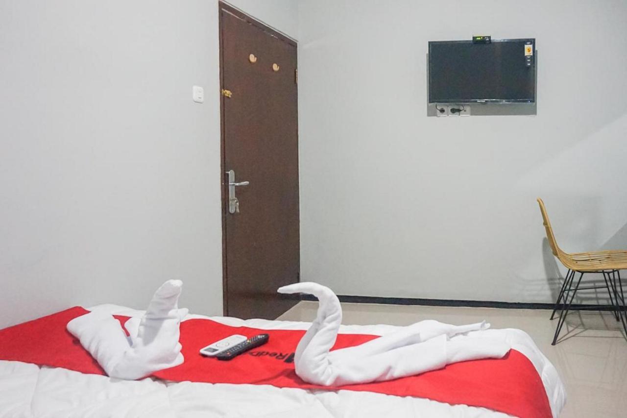 Reddoorz Plus @ Kalpataru 말랑 외부 사진